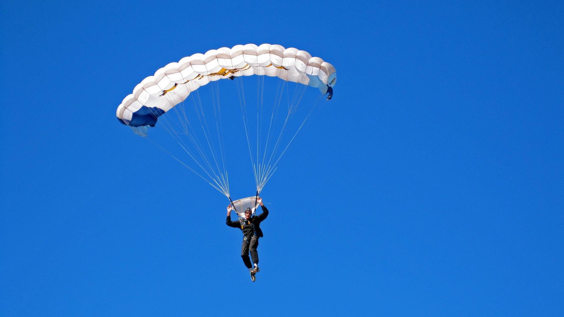 中乙联赛启动俱乐部评级体系推动规范化管理，中乙俱乐部梯队要求